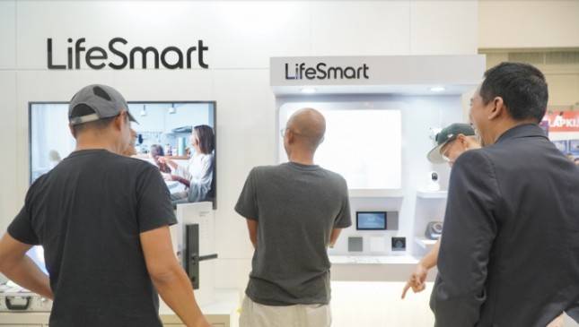 Lifesmart dan JBL Professional Berkolaborasi di Indonesia Building Technology Expo 2024