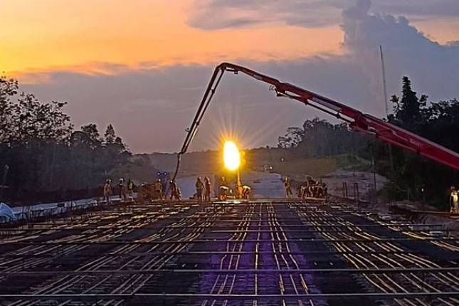 Hubungkan Jambi Hingga Lampung, SIG Pasok Beton Siap Pakai untuk Pembangunan Jalan Tol Bayung Lencir - Tempino