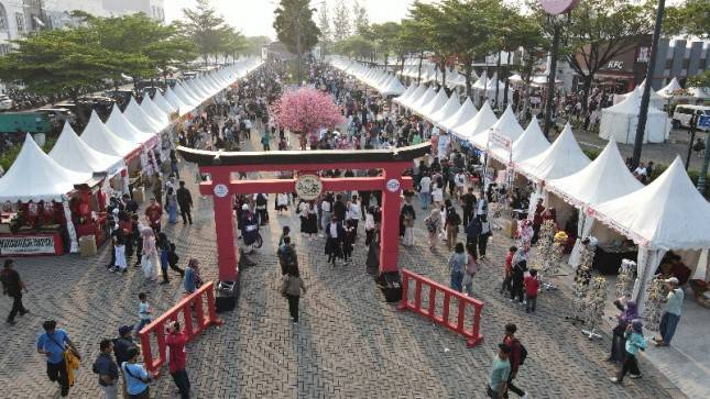   Festival Sakura Matsuri di Kota Jababeka Bawa Kebahagian Masyarakat Cikarang dan Sekitarnya 