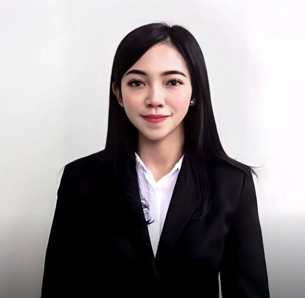 Frida Riliandhita Alumni President University Raih Beasiswa S2 di Sorbonne University Perancis
