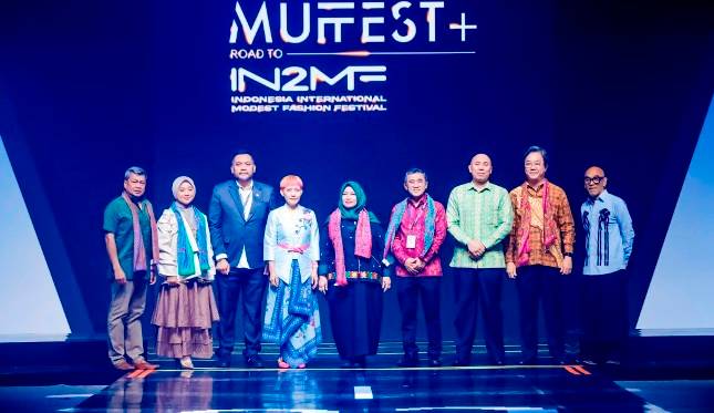 MUFFEST+ Road to IN2MOTIONFEST 2025 Kukuhkan Indonesia Sebagai Pusat Modest Fashion Dunia