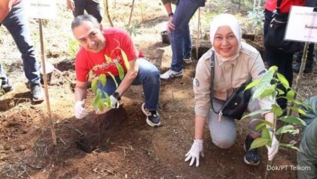 Peduli Kualitas Udara, Infomedia Tanam 1000 Pohon di Kawasan Taman Nasional Gunung Gede Pangrango