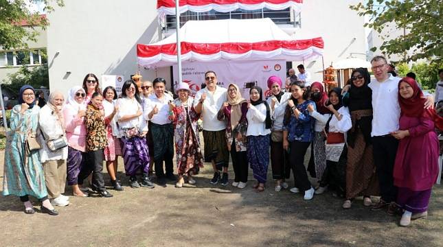 Lakukan Studi Lapangan, Delegasi NMUGGA24 Dalami Standar Manajemen Administrasi Lokal di Polandia