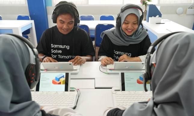 Samsung Kembangkan Keterampilan AI di Kalangan Siswa dan Mahasiswa Indonesia