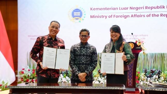Kolaborasi dengan Kemenlu, Bank Mandiri Fasilitasi Persyaratan Pembukaan Rekening menggunakan KMILN bagi Diaspora