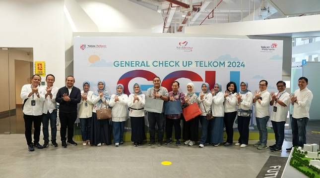 Hari Pelanggan Nasional, Telkom Indonesia Kunjungi Pelanggan Setia di Seluruh Kawasan Indonesia