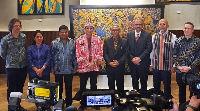 Dibuka Oleh Menparekraf, Pameran Seni Tunggal Karya Jayant Khobragade Tampilkan Lebih dari 35 Lukisan