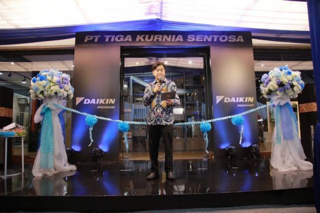 DAIKIN Proshop Showroom Buka di  Semarang