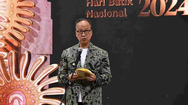 Peringati HBN 2024, Menperin Agus Angkat Potensi Batik Tulis Gedhog Tuban