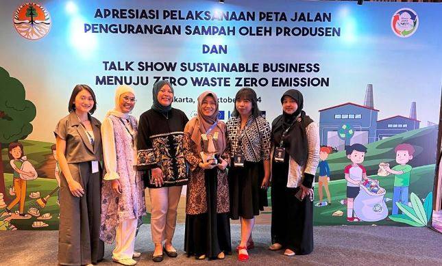 Aktif Mengurangi Sampah, PT Godrej Consumer Product Indonesia Raih Penghargaan KLHK