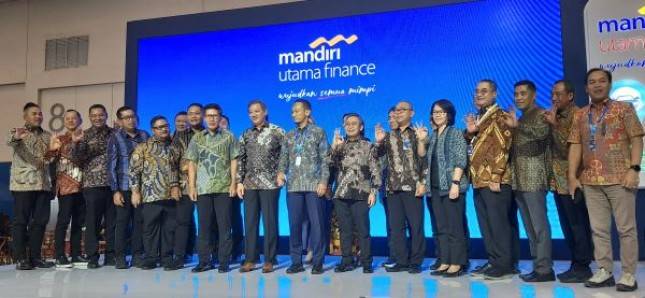 Dorong Penjualan Otomotif Akhir Tahun, Mandiri Utama Finance Jadi Sponsor Utama MUF GJAW 2024