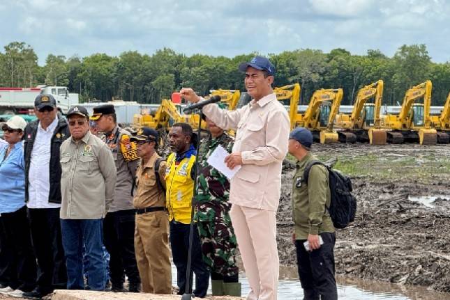Mentan Ajak Pemuda Wanam Bertani Modern Agar Kian Sejahtera