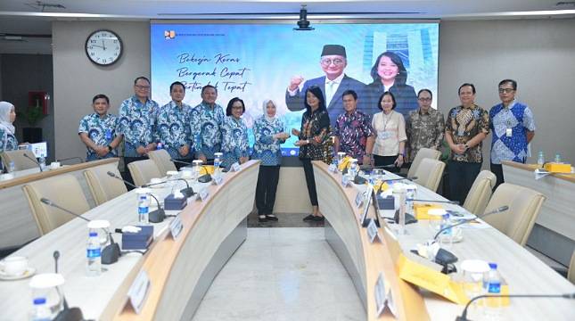 Bertemu Kepala BMKG, Wamen PU Bahas Mitigasi Bencana Hidrometeorologi untuk Kelancaran Arus Nataru