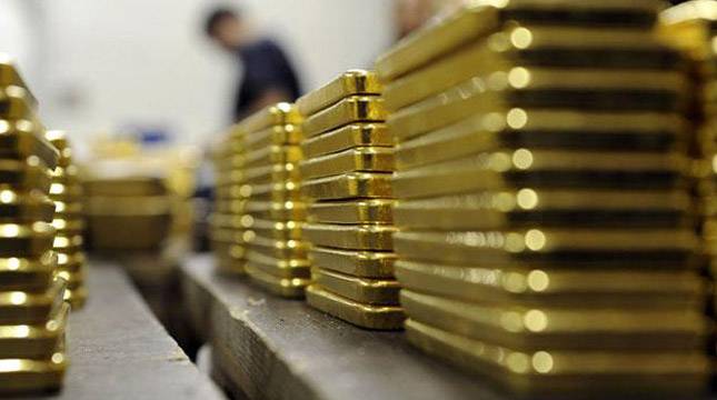 Bukti Emas Lindungi Nilai Uang: Berapa Persen Kenaikan Harga Emas Sejak Tahun 1990 an?