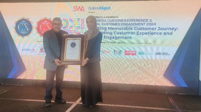 Dompet Dhuafa Raih Penghargaan EXCELLENT Dalam Ajang Indonesia Customer Experience & Digital Customer Engagement 2024