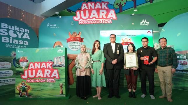 Morinaga Soya Cetak Rekor MURI dengan Gerakan 1000 Cerita Bunda untuk Anak Juara