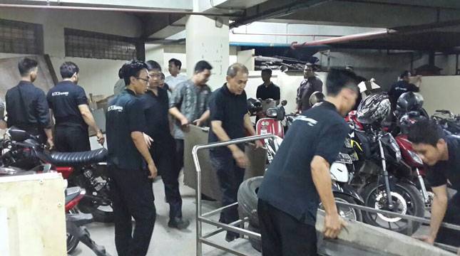 Peduli Kebersihan, Aston Cengkareng Selenggarakan Cleaning Campaign 