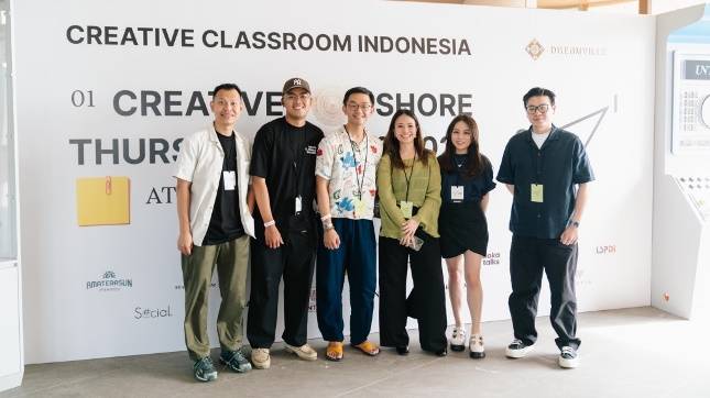 Creative Classroom Indonesia Vol. 1: Wadah Inspirasi untuk Anak Muda Menuju SDM Unggul dan Berdaya Saing Global