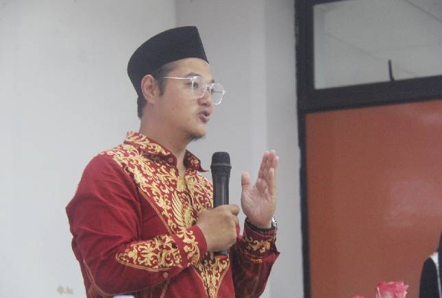 Dekan FKIP UIA Dorong Mahasiswa Tingkatkan Literasi Perzakatan