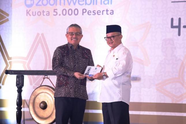 Mendikdasmen Abdul Mu'ti Dorong Budaya Baca dan Kecakapan Literasi Untuk Bangun Peradaban Bangsa