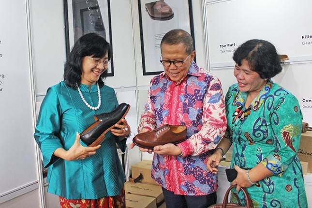 Kemenperin Matangkan Konsep Pembentukan Material Center IKM TPT