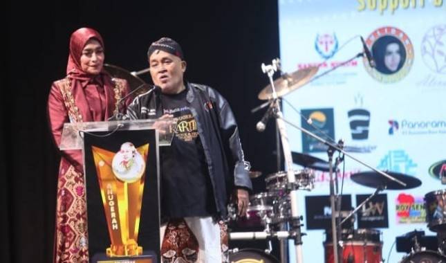 Duet Hebat Nana Mardiana dan Sutrisno Buyil Sukses Wujudkan Anugerah Kartini Musik dan Film 2025