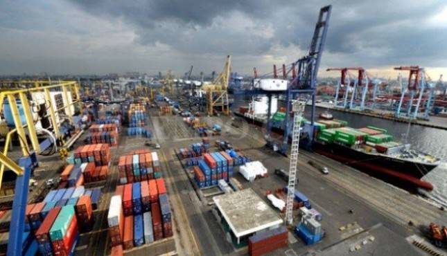 Neraca Dagang Indonesia Kembali Surplus US$120 Juta pada Juli 2026