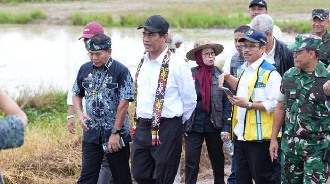 Mentan Amran Dorong Pengembangan Lahan Pertanian di Provinsi Kaltara