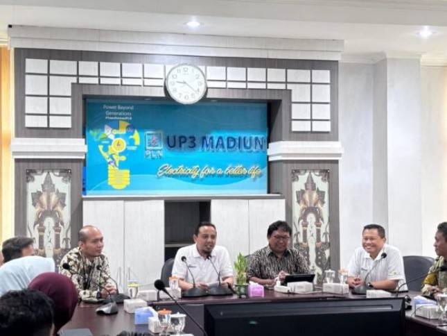 PLN Group dan PLN Icon Plus Perkuat Sinergi Digital dan Energi Masa Depan Lewat Collaborative Revenue Boost di Madiun