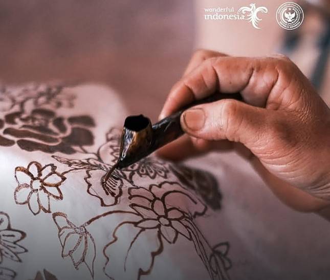 Menpar Widiyanti Ungkap Wastra Nusantara Sebagai Warisan Budaya Penggerak Ekonomi