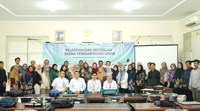 SMK-PP Negeri Banjarbaru dan GETI Dorong Regenerasi Petani Muda Lewat Sertifikasi Pendamping UMKM Digital