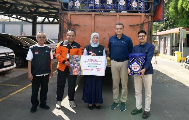 Mowilex Salurkan 1.000 Paket Bantuan Kemanusiaan bagi Korban Banjir dan Longsor di Aceh