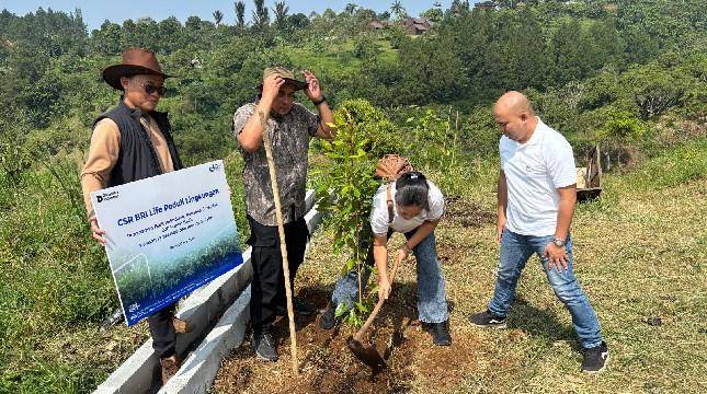 BRI Life Implementasi ESG Melalui Kesehatan, Pemberdayaan Ekonomi Serta Kepedulian Lingkungan