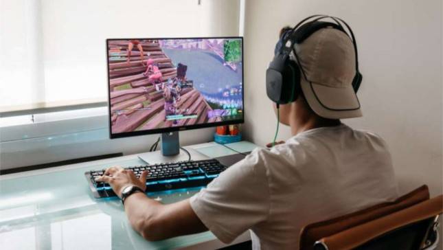 7 Strategi Sukses Menjadi Gamer Profesional di Dunia Esports