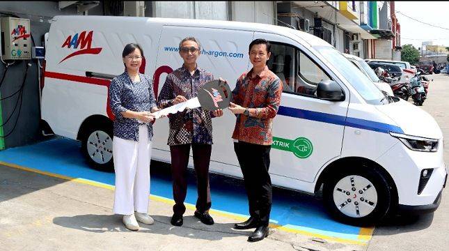 MDLA Resmi Operasikan Mobil Listrik untuk Distribusi, Pangkas Emisi 20 Persen