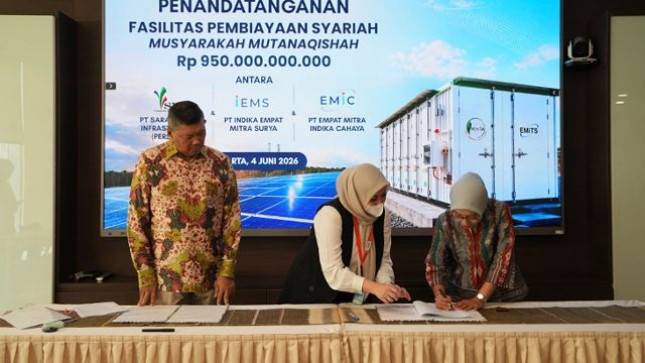 PT SMI Kucurkan Pembiayaan Syariah Rp950 Miliar untuk Proyek PLTS Grup Indika Energy