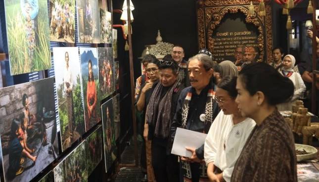 Weaving Wonders Hadirkan Kisah Perempuan NTT Mengubah Lahan dan Tenun Menjadi Kekuatan Ekonomi 