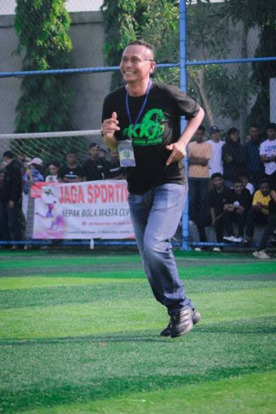 Karel Jehaut, Sang Midas Lapangan Hijau dari Flores