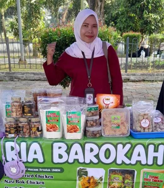 Dari Peyek Rumahan hingga Tepung Ayam Goreng, Usaha Jufriyah Terus Berkembang Bersama BRI