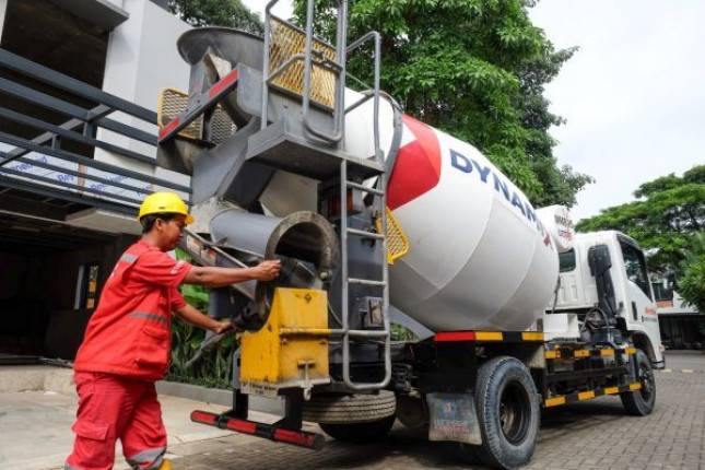 SIG Garap Hunian Perkotaan: MiniMix Bawa Beton Berkualitas ke Jalan Sempit