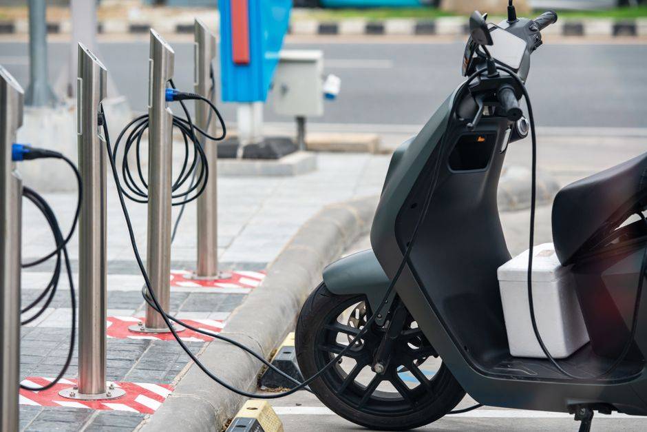 7 Motor Listrik Rp15 Jutaan Terbaik 2026: Spesifikasi dan Harga Subsidi