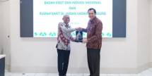 Kesepakatan penelitian, pengujian, dan analisis radioligand berbasis dua radioisotop tersebut ditandatangani oleh Kepala Organisasi Riset Tenaga Nuklir (ORTN) BRIN bersama Direktur Utama RSHS Bandung pada Selasa (30/6).