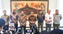 Rapat Tingkat Menteri yang diselenggarakan Kementerian Koordinator Bidang Pembangunan Manusia dan Kebudayaan (Kemenko PMK) di Jakarta, Kamis (2/7/2026).