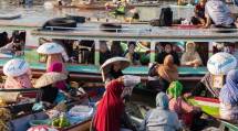 UMKM di Pasar Apung
