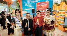 Mustika Ratu hadirkan Parade Spektakuler Kampanye "Glow On, Go On, All Day Long" di Jakarta Fair 2026.