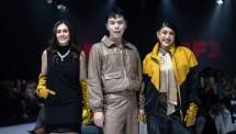 Wulan Guritno, Hartono Gan dan Sinta pada show Hartono Gan di BRI JF3 Fashion Festival 2026