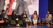 Para Pembicara dalam Seminar -Customer Experience For All- yang memperkenalkan hasil riset MRI (Marketing Research Indonesia) pada Juli 2026.