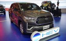 Toyota Kijang Innova Zenix Hybrid 