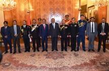 Presiden Jokowi berfoto bersama Presiden Mamnoon Hussain dan di Aiwan-e-Sadr, Istana Kepresidenan, Jumat (26/1). (Foto: Humas/ Rahmat)