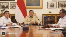 Rapat Terbatas Perkembangan Penanganan Bencana Alam di Istana Merdeka, Jakarta, Senin (7/9). 